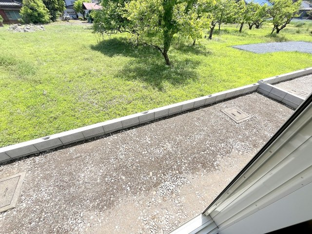 あきる野市小川　全４棟の庭