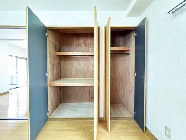 リバーサイド唐人の収納