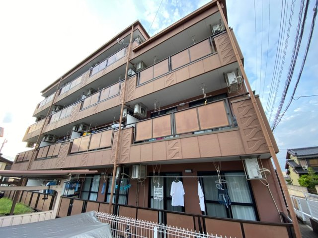 リンピア小野田の外観