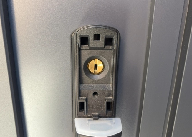 【防犯設備】 | 当然のことではありますが、オートロックやセンサーライト、ホームセキュリティーなどの防犯設備があれば、小さいお子様がいるご家庭も安心ですよね！まず物件購入の際は、防犯設備もチェックするようにしましょう。