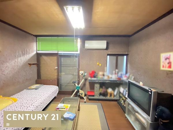 海南市黒江の中古一戸建の洋室