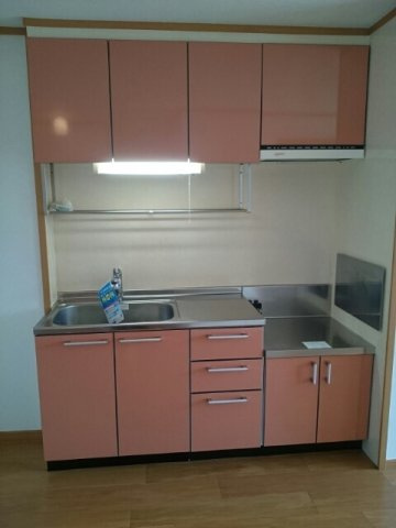 ウランタン壱番館のキッチン|使いやすいキッチンです