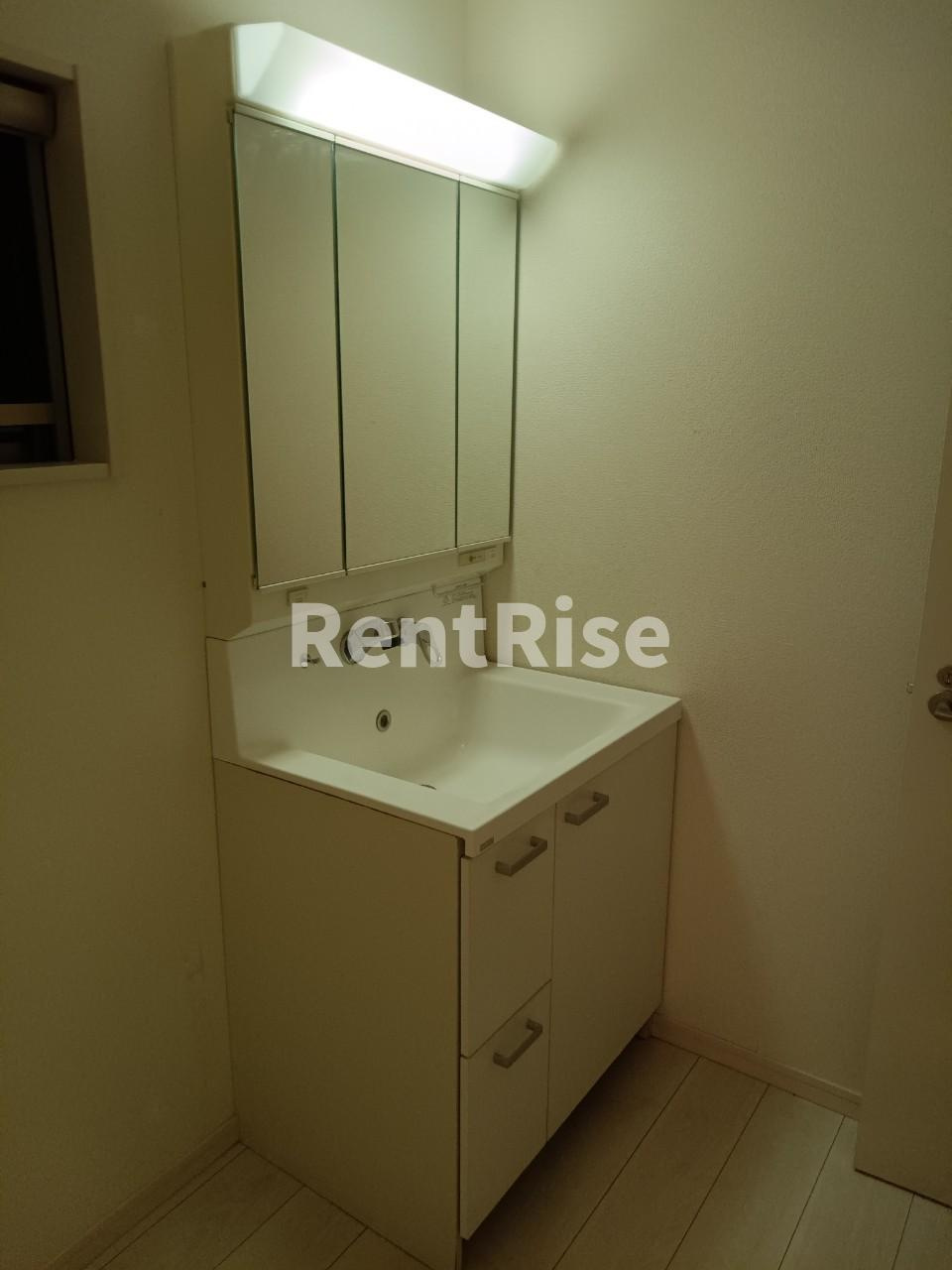 丹陽町外崎戸建ての洗面所