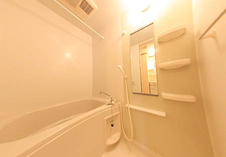 パルフェ和泉の浴室|きれいなお風呂です