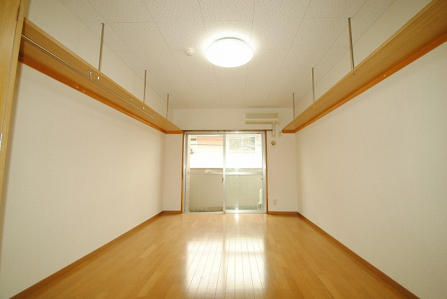 P-COM　KOGA（ピーコム　コガ）