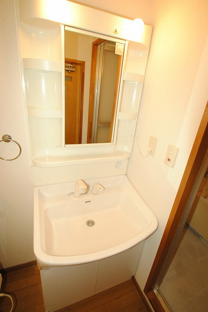 P-COM　KOGA（ピーコム　コガ）の独立洗面台