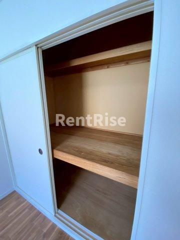 ハイツ森本の寝室