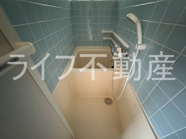 稲田シャトークワジマの浴室|お風呂で日々の疲れを落としましょう