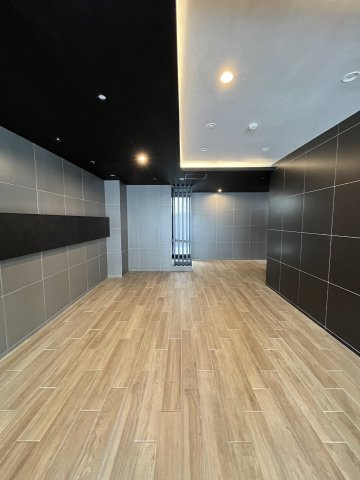 【エントランス】プレサンスOSAKA姫里エンファシス