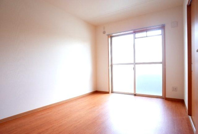 【寝室】 | カルサイト