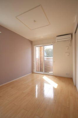 【居間・リビング】 | エレガント茱萸木