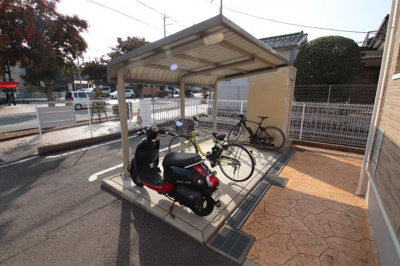 【その他共用部分】 | エレガント茱萸木 | 駐輪場