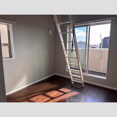 【洋室】 | ブルーハイツ上野1