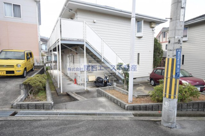 【エントランス】 | マノアール石切