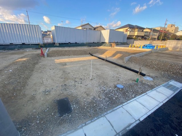 名東区西山台の前面道路含む現地写真