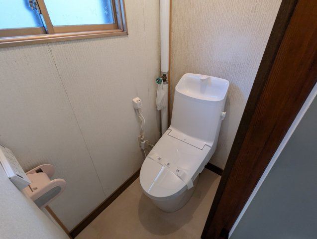 星が浦北3-3借家のトイレ