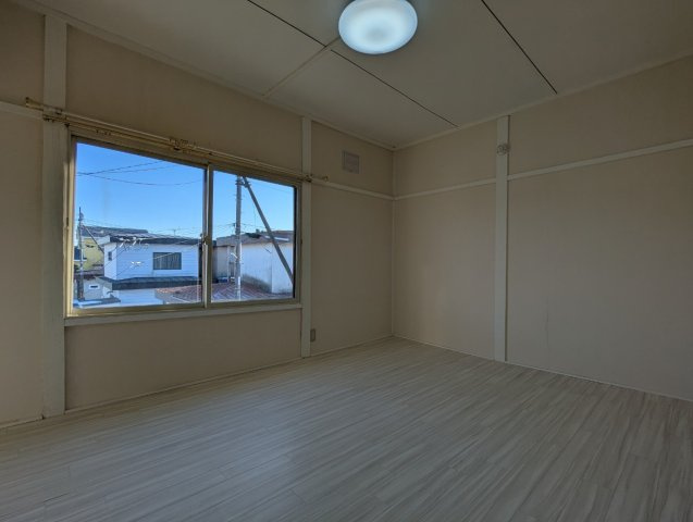 星が浦北3-3借家の洋室