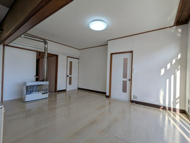 星が浦北3-3借家の内装