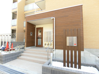 【エントランス】