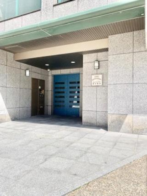 【エントランス】 | コンフォール博多駅南