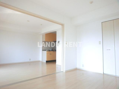 【洋室】 | コンフォール博多駅南