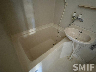 【浴室】 | メゾンドフルール