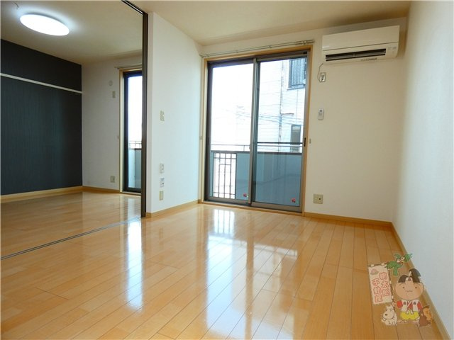 シャーメゾン野田の居間・リビング