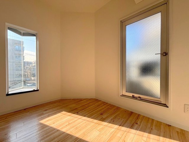 メゾンオパルの居間・リビング