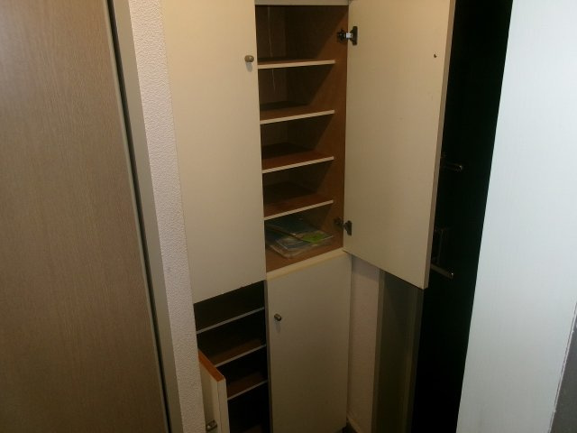 YKハイツ相生町の収納