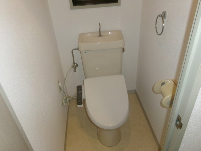 YKハイツ相生町のトイレ