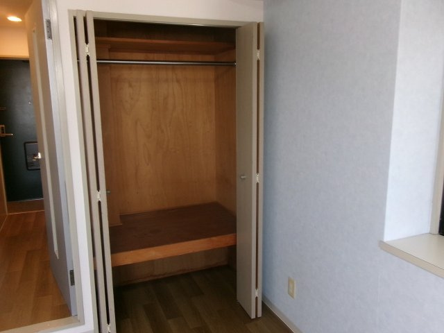 YKハイツ相生町の収納