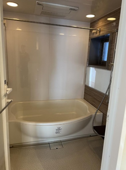 ザ・レジデンス御所西の浴室