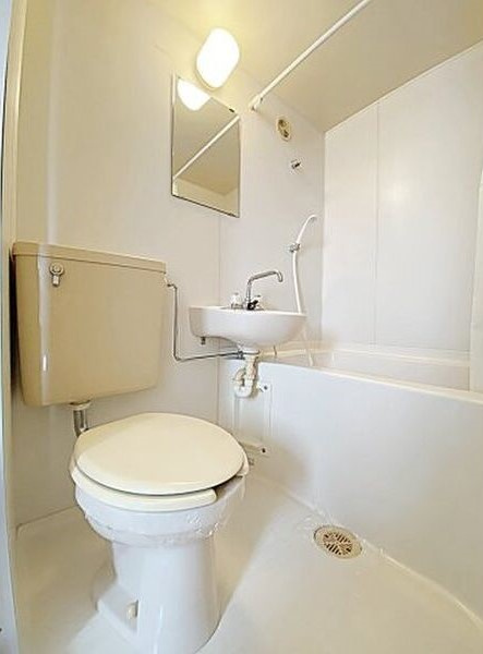 原スイートハウスのトイレ