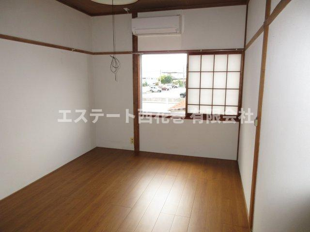 あやめ荘の洋室|エアコンあります