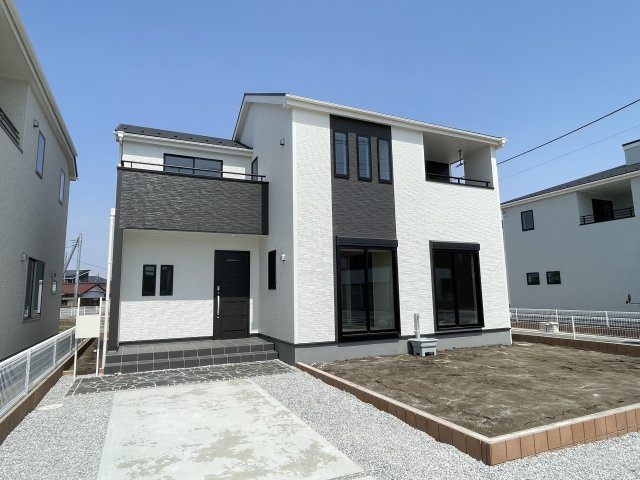 藤岡市上戸塚第6（全12棟）2号棟の外観