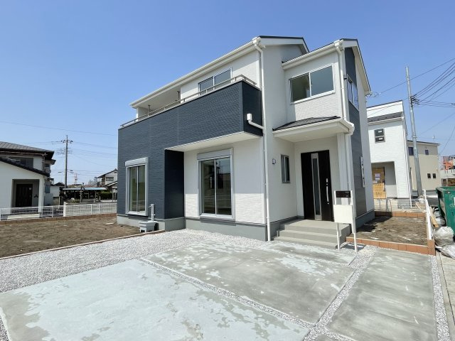 藤岡市上戸塚第6（全12棟）4号棟の外観