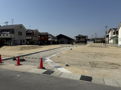 【前面道路含む現地写真】 | 奈良市法華寺町　全8区画