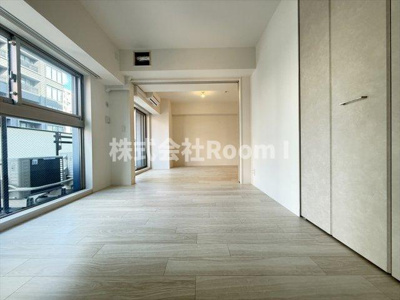 【居間・リビング】 | アーバネックス天満橋South | ゆったりとした居間です