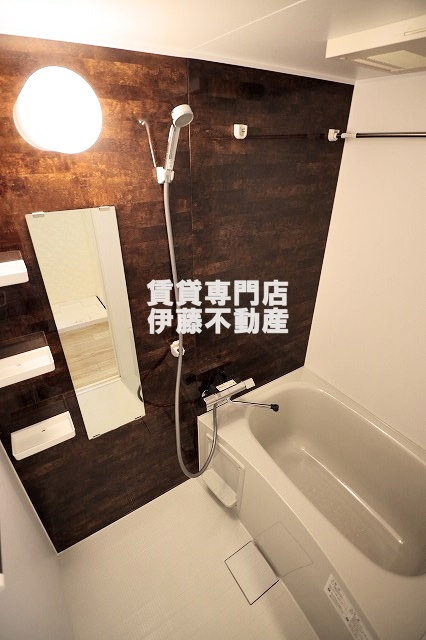 CREST TAPP平安通の浴室