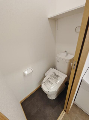 【トイレ】 | コンブリオナガセ