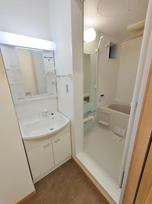 【洗面所】 | コンブリオナガセ