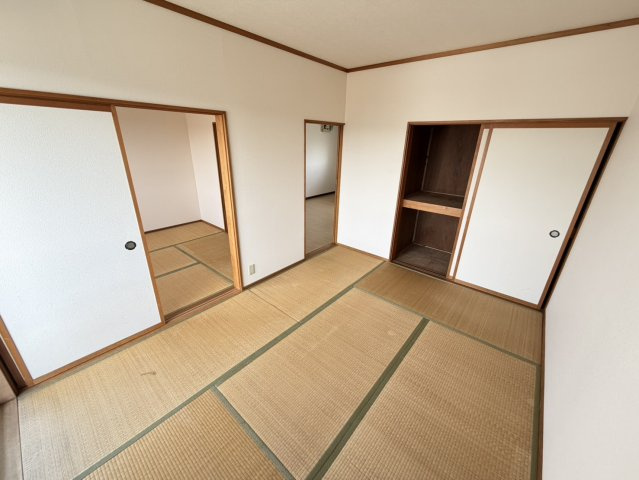 小宅コーポの和室
