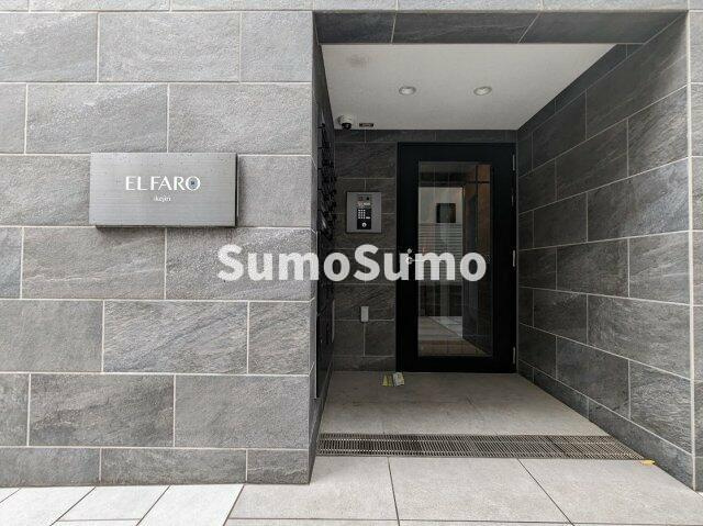 エルファーロ池尻のエントランス|毎日通るエントランスはこのようになっています