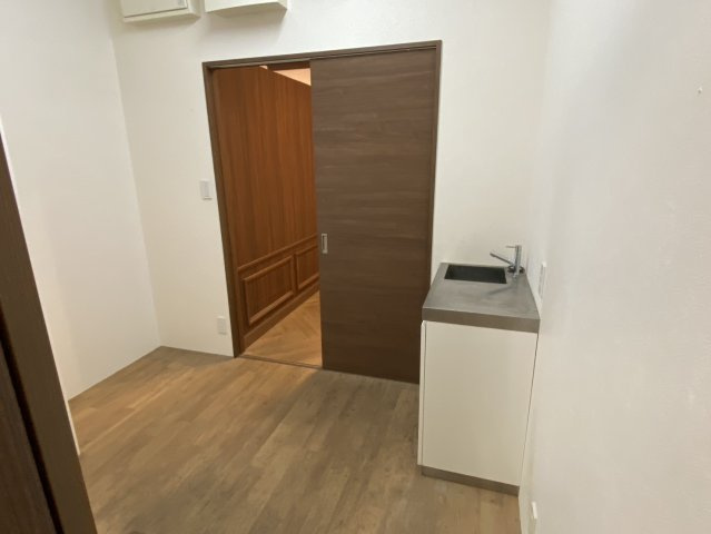 エストソレイユ紺屋町テナントのその他