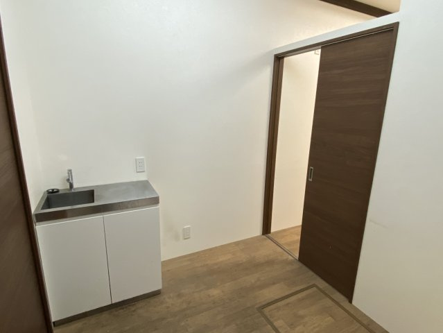 エストソレイユ紺屋町テナントのその他