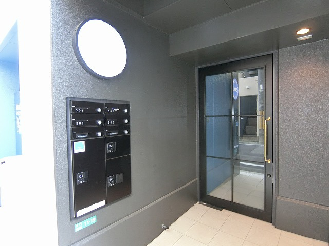 SOL今津駅前のエントランス