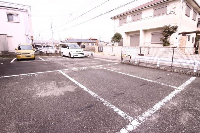 カサベルデTYOⅠの駐車場