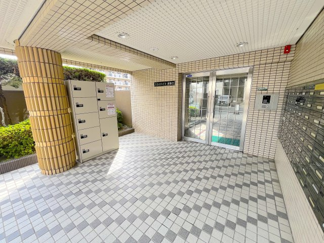 スカイハイツ波多江のエントランス