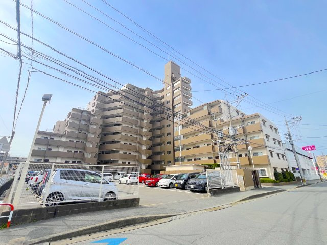 スカイハイツ波多江の外観
