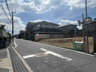 【前面道路含む現地写真】 | 奈良市東登美ヶ丘2丁目